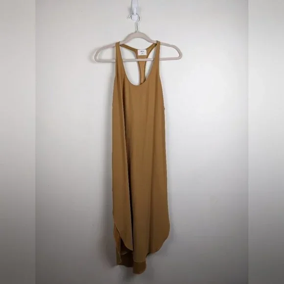 Aritzia Wilfred Colonne dress size Medium - Picture 10 of 10